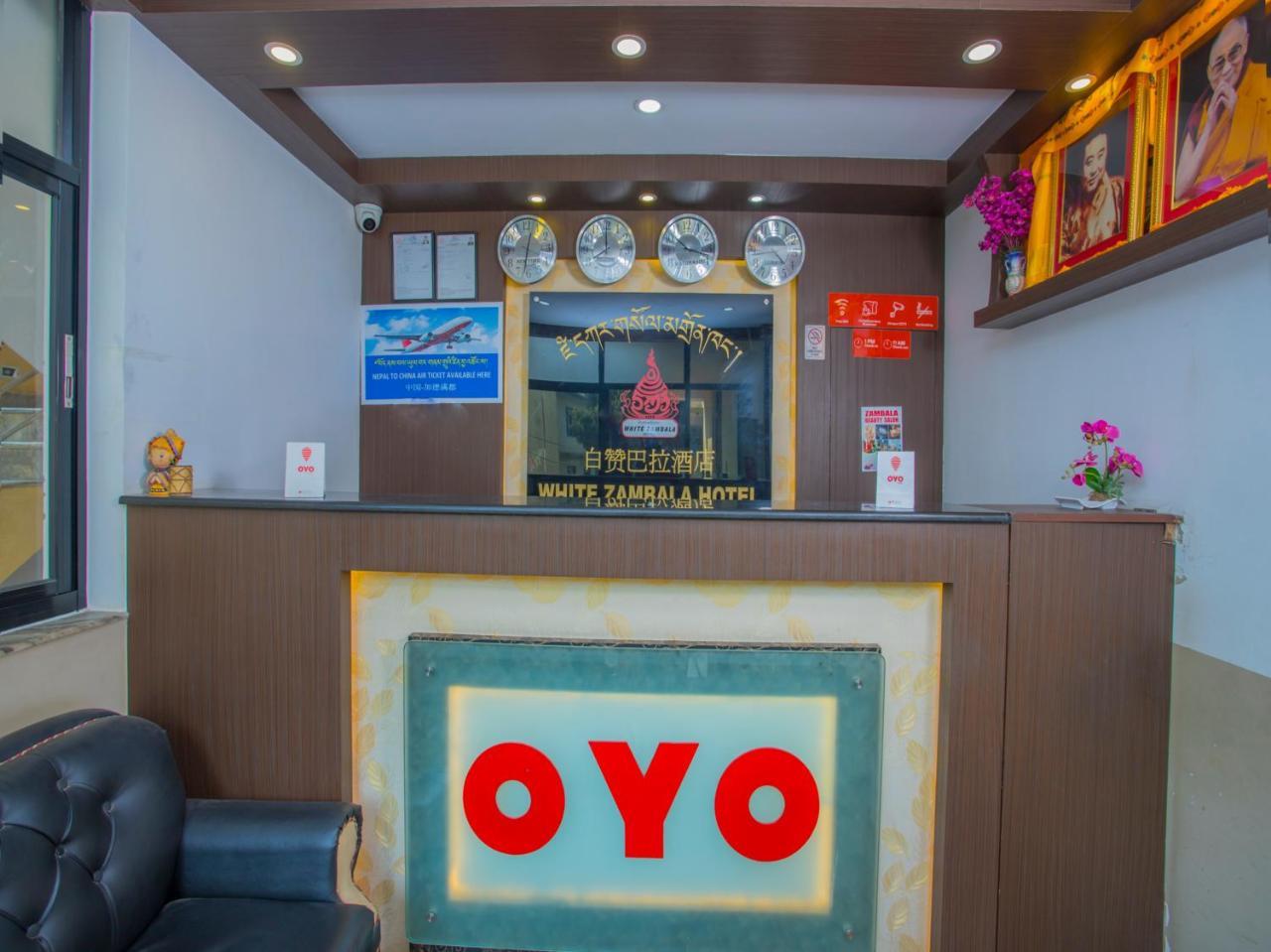 Oyo 255 White Zambala Hotel Катманду Екстер'єр фото